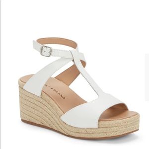 Lucky Valki Wedge sandal, size 10